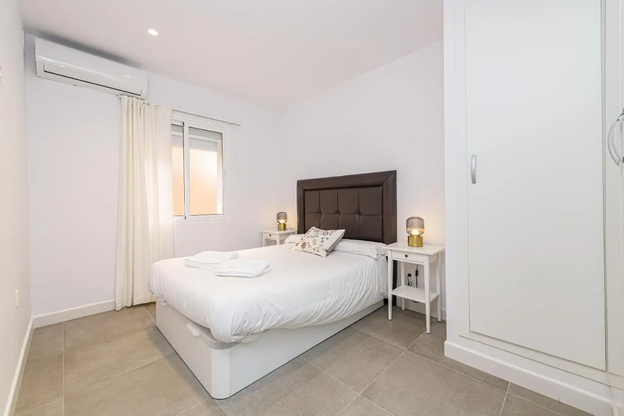 Wintowinrentals Malaga Center, Comfortable And Renovated 公寓